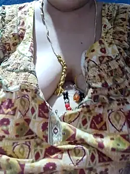 tamilthanushri online show from 02/28/26, 04:56