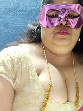 tamilthanushri online show from 02/15/26, 06:47