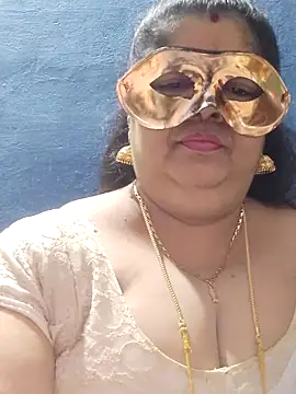 tamilthanushri online show from 10/28/25, 10:09