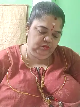 Snapshot of tamilthanushri chatting on 06/23/26, 03:21 tamilthanushri online show from 06/23/26, 03:21