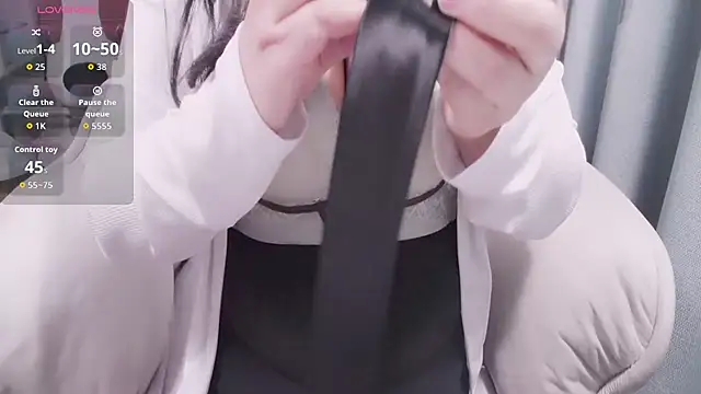 CN-Lily online show from 11/03/25, 09:46