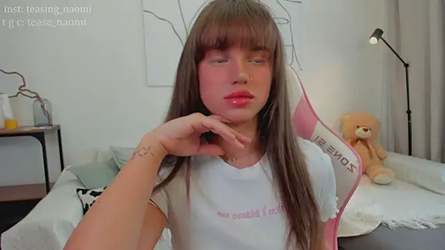 aesthetics  tease online show from 04/01/26, 05:31