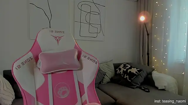 aesthetics  tease online show from 01/19/26, 03:43