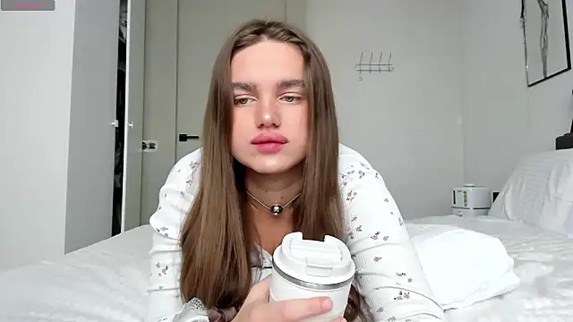 aesthetics  tease online show from 03/17/25, 01:57