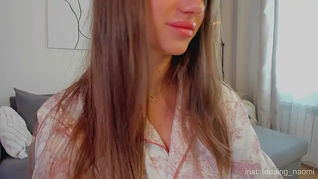 aesthetics  tease online show from 03/17/26, 04:48