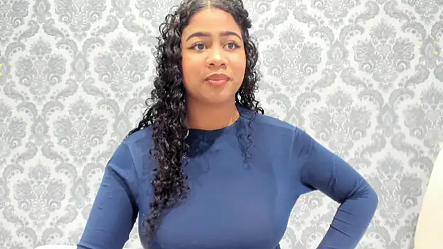 Snapshot of Sofi_Fox_ chatting on 12/03/25, 07:46 Sofi Fox online show from 12/03/25, 07:46