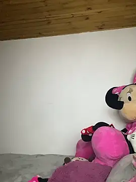 Snapshot of Sofi_Fox_ chatting on 09/13/25, 02:00 Sofi Fox online show from 09/13/25, 02:00