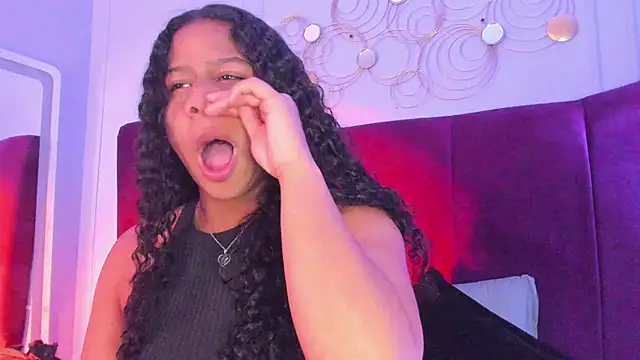 Sofi Fox  online show from 04/02/26, 03:13