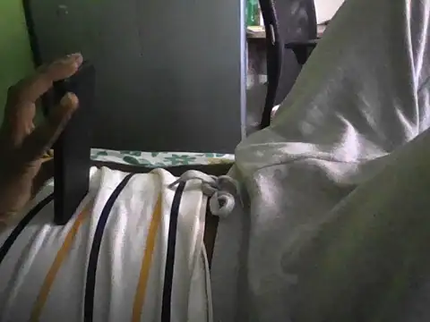 Snapshot of bangalorebulli chatting on 02/05/26, 07:48 bangalorebulli online show from 02/05/26, 07:48