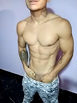 Andrey 1997 online show from 02/18/26, 10:12