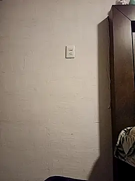 KITTEN-10 online show from 09/27/25, 03:01