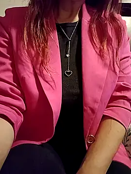 KITTEN-10 online show from 10/22/25, 03:39