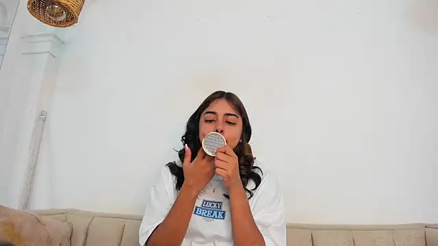 natalia aguirre1 online show from 02/12/26, 12:05