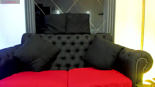 Snapshot of VickyJohnson1 chatting on 07/08/26, 08:42 VickyJohnson1 online show from 07/08/26, 08:42