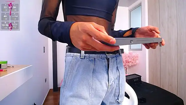 abigail f00x online show from 02/05/26, 12:45