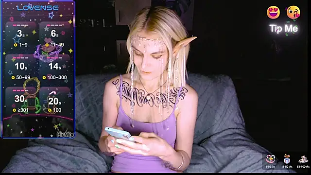 mischellemeow13 online show from 10/04/25, 06:04