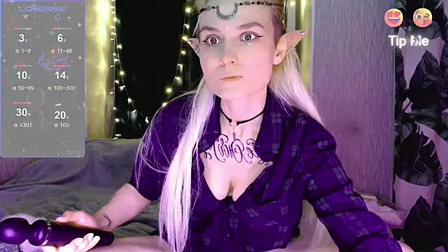 mischellemeow13 online show from 09/21/25, 06:13