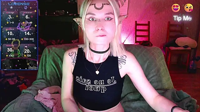 mischellemeow13 online show from 10/09/25, 12:33