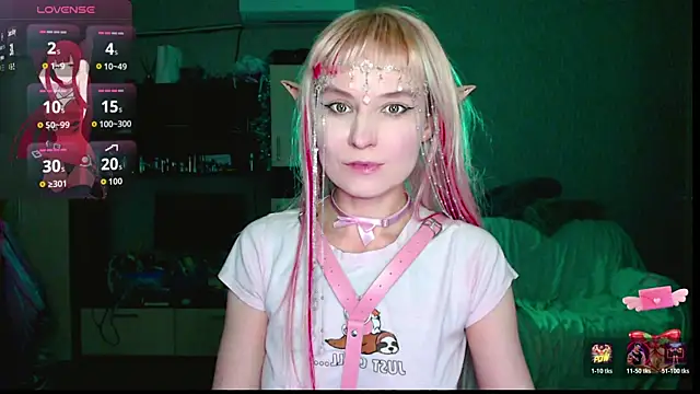 mischellemeow13 online show from 12/15/25, 01:55