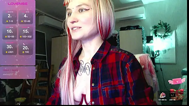 mischellemeow13 online show from 12/14/25, 12:39