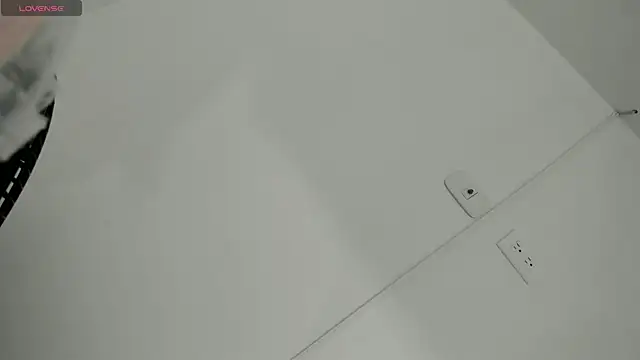 alessia will online show from 10/23/25, 03:16