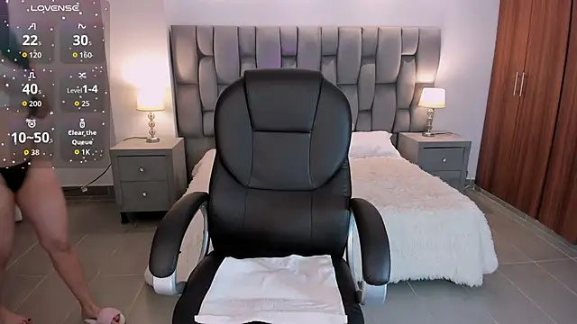 sarita evanss online show from 11/22/25, 06:56