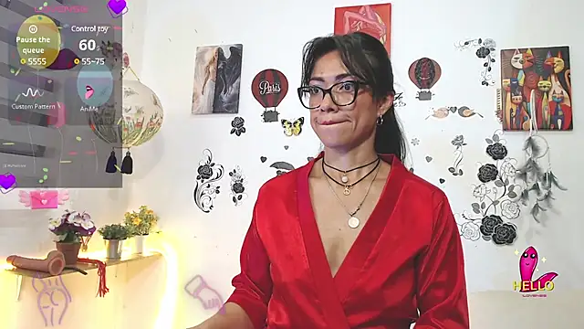 Snapshot of FernandaEloisa chatting on 03/01/25, 08:10 FernandaEloisa online show from 03/01/25, 08:10