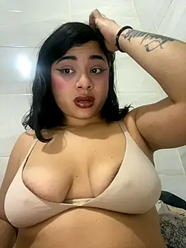 mysteriousgirl20 online show from 11/18/25, 12:52