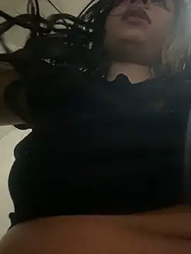 mysteriousgirl20 online show from 06/05/26, 03:11