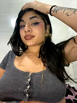 mysteriousgirl20 online show from 11/13/25, 04:11