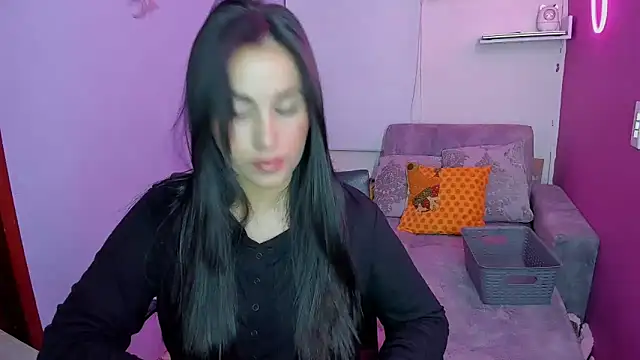  sulmatevans  online show from 12/18/25, 04:39