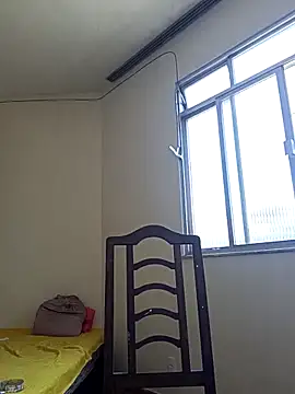 Snapshot of garota10 chatting on 03/21/26, 02:43 garota10 online show from 03/21/26, 02:43