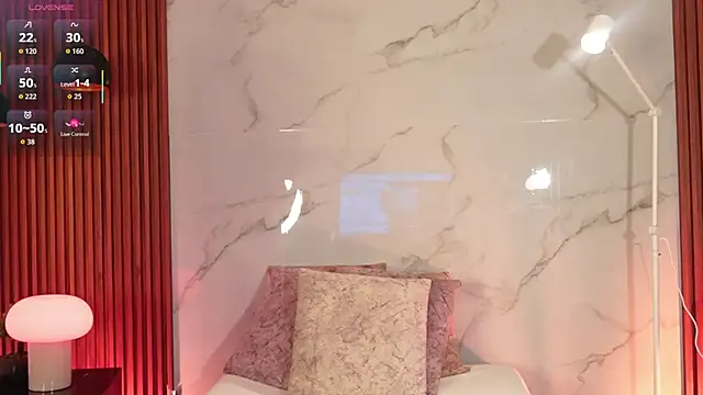 lexiee grey  online show from 12/18/25, 11:58