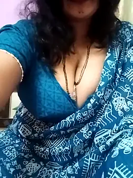 MONA DARLING31 online show from 03/04/26, 04:53