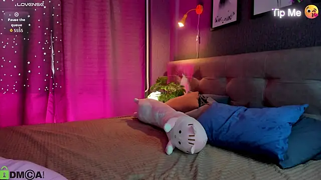 Lesi Moonie01 online show from 03/31/26, 08:49