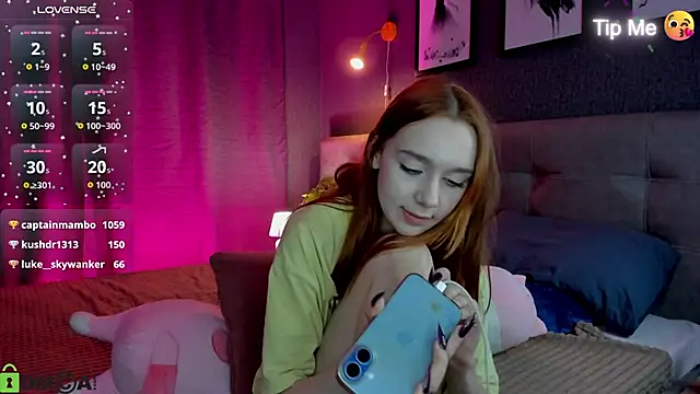 Lesi Moonie01 online show from 04/25/26, 01:41