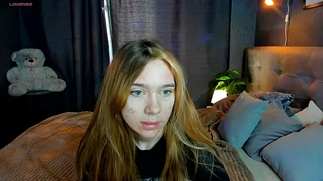 Snapshot of Lesi_Moonie01 chatting on 09/25/25, 08:20 Lesi Moonie01 online show from 09/25/25, 08:20