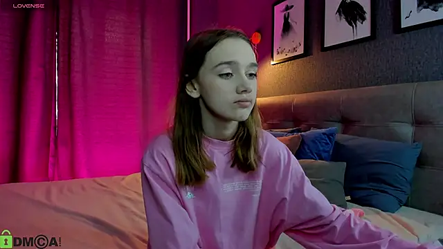 Lesi Moonie01 online show from 02/24/26, 09:43