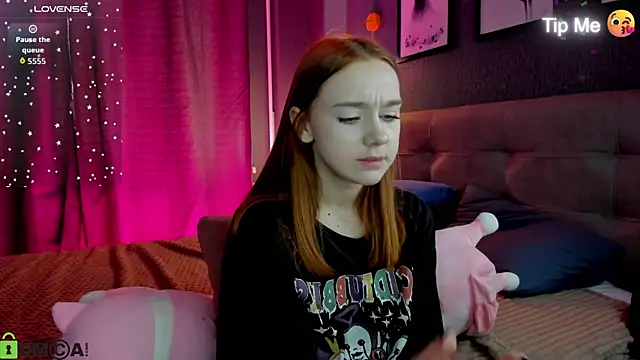 Lesi Moonie01 online show from 04/30/26, 09:27