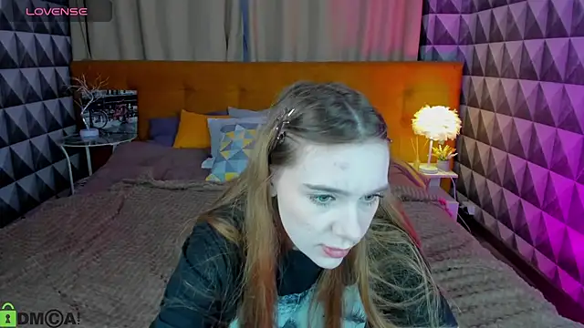 Snapshot of Lesi_Moonie01 chatting on 09/12/25, 07:52 Lesi Moonie01 online show from 09/12/25, 07:52