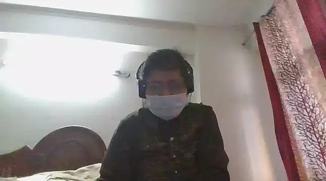 Snapshot of cutiecatty21 chatting on 02/18/25, 11:55 cutiecatty21 online show from 02/18/25, 11:55