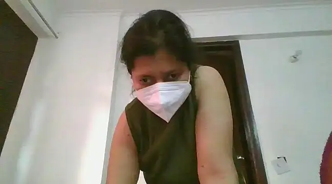 Snapshot of cutiecatty21 chatting on 12/06/24, 08:43 cutiecatty21 online show from 12/06/24, 08:43