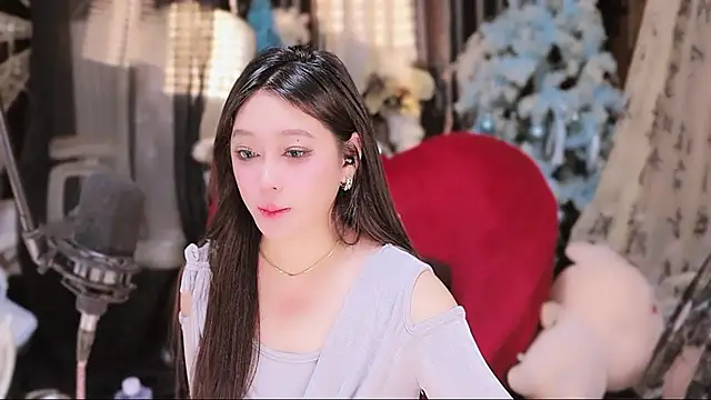 Missy Nana21 online show from 12/05/25, 04:27