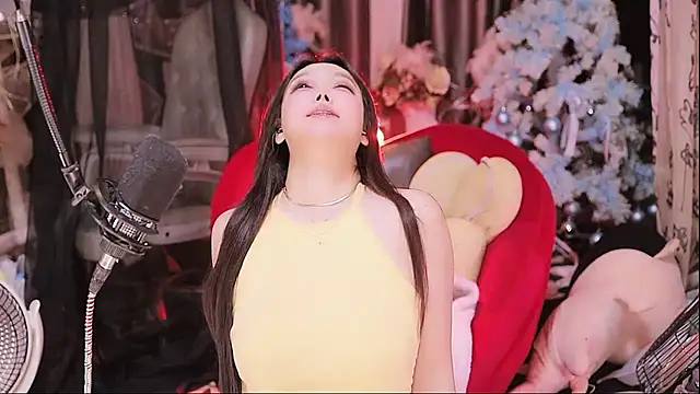 Missy Nana21 online show from 12/21/25, 04:30