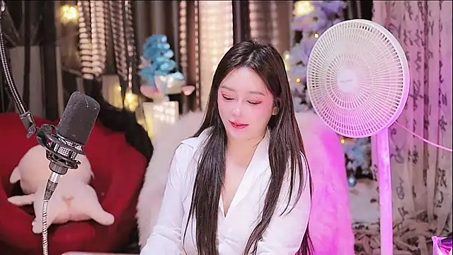 Missy Nana21 online show from 09/17/25, 03:25