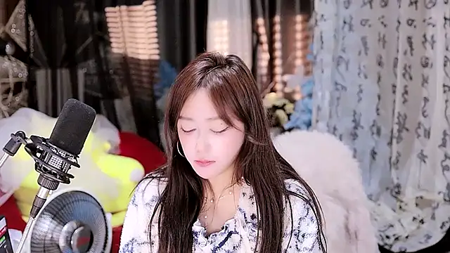 Missy Nana21 online show from 02/15/25, 06:55