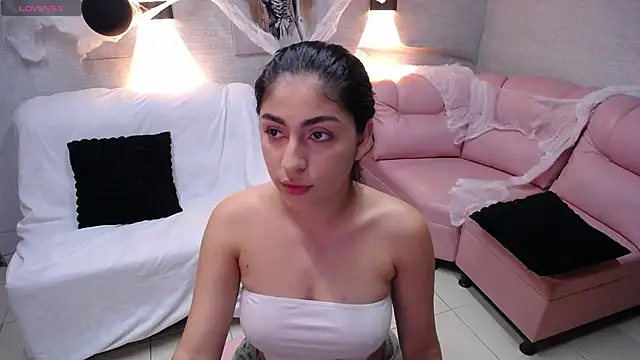 Alaya cute online show from 10/25/25, 11:49