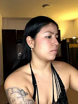 Snapshot of EmmaRossem chatting on 01/10/26, 08:48 EmmaRossem online show from 01/10/26, 08:48