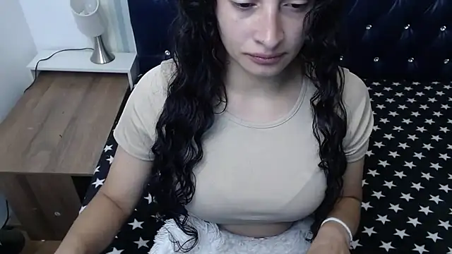 Snapshot of Scarlett_Keaton chatting on 11/23/25, 04:11 Scarlett Keaton online show from 11/23/25, 04:11