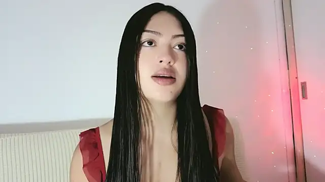 Sweet-Sophiee online show from 07/20/26, 01:35